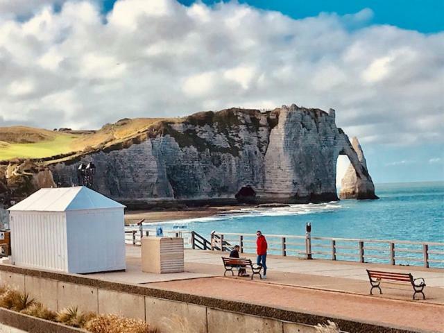 Sea View 2 Room Apartment 50M2 Etretat Bagian luar foto
